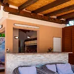 Zlatni Dvori Villa *