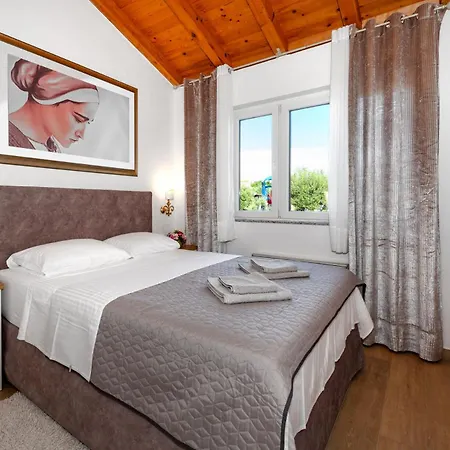 Villa Zlatni Dvori