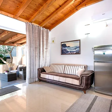 Villa Zlatni Dvori Ražanac