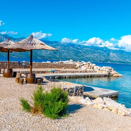 Zlatni Dvori Villa Ražanac