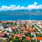 Villa Zlatni Dvori *