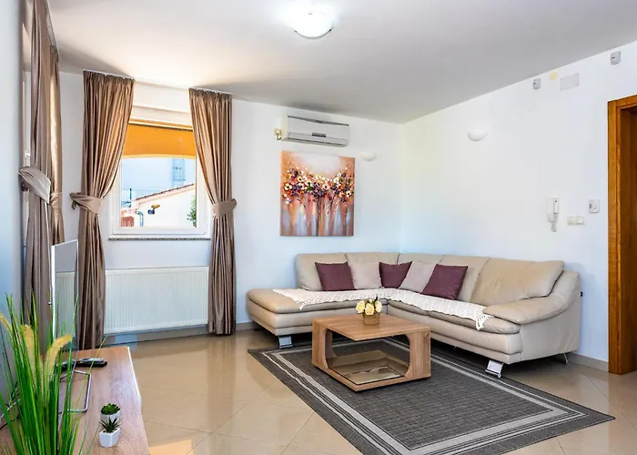 Вилла Zlatni Dvori