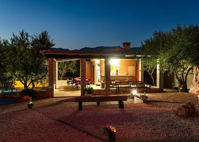 Вилла Zlatni Dvori *