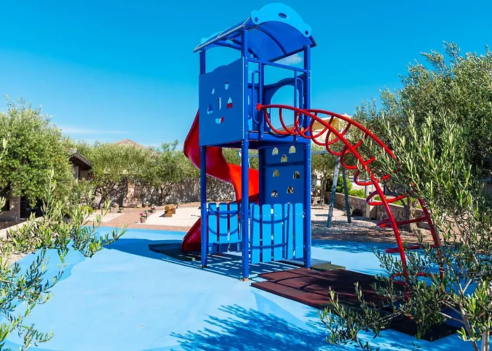 Вилла Zlatni Dvori *